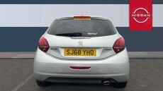 Peugeot 208 1.2 PureTech 110 GT Line 5dr [6 Speed] Petrol Hatchback